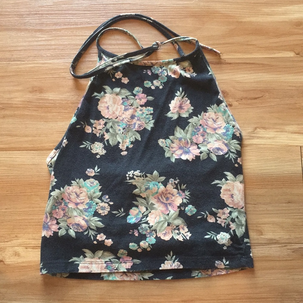 Halter top